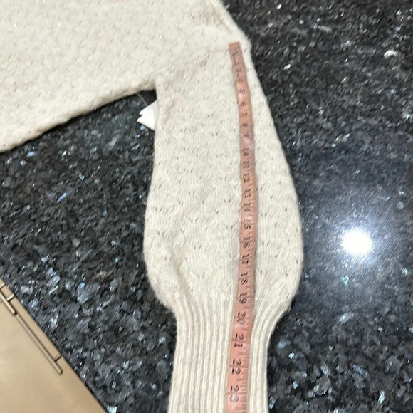 Sugar Moon white Whisper white women sweater - Picture 7 of 10